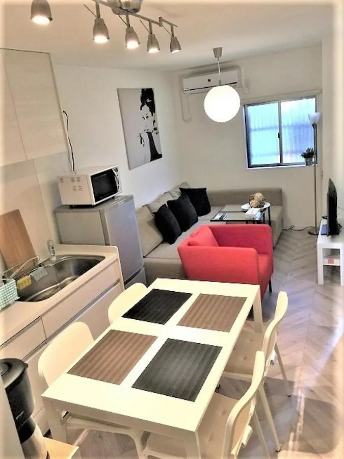 Sakura House Terrace: Convenient Dekijima Stay Near USJ Osaka
