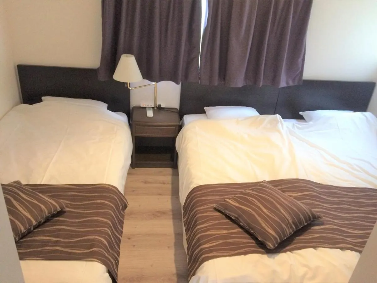 Holiday home Sakura House Terrace: Convenient Dekijima Stay Near USJ Osaka